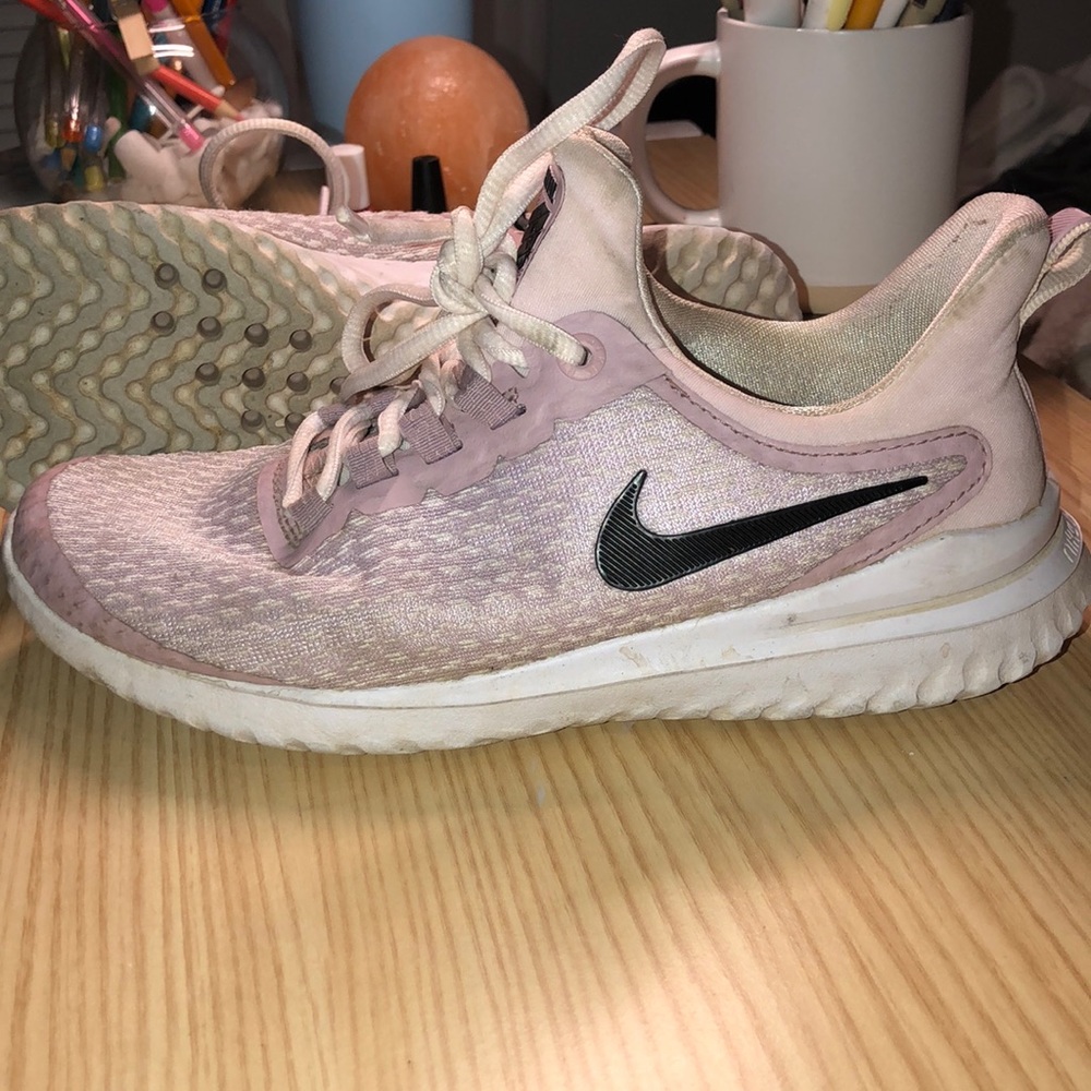 Nike Rivals - Picture 2 of 2